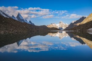 Laila Peak als Spiegelbild